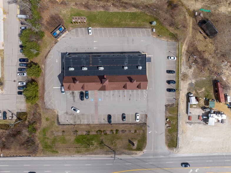 More Photos Of 71 Calef Hwy, Lee Storefront Retail Office For Sale