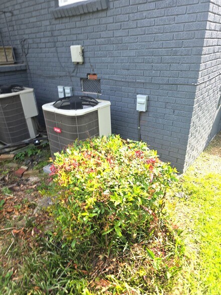 More Photos Of 917 Oakview Ave, Columbus Apartments For Sale