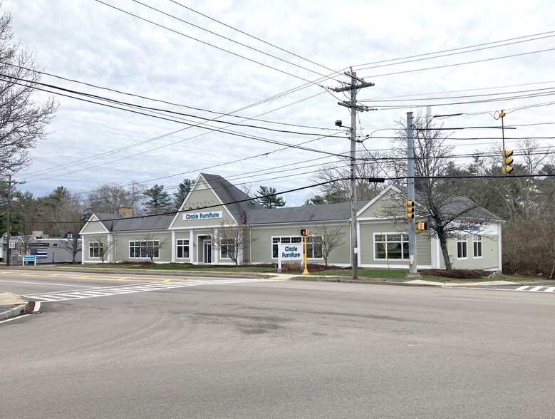 Primary Photo Of 85 Washington St, Pembroke General Retail For Sale