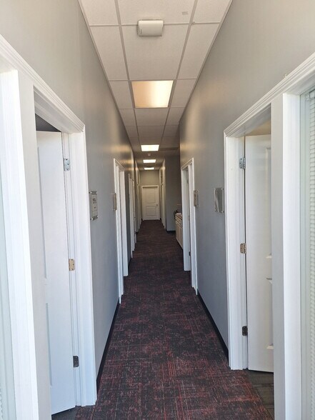 More Photos Of 3928 McCarty Ln, Lafayette Office For Sale