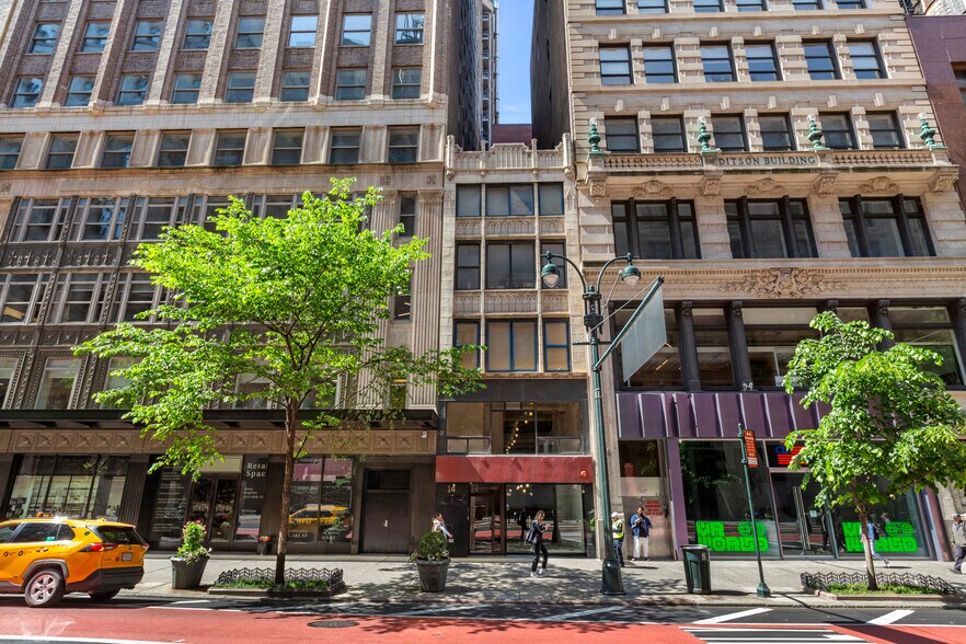 More Photos Of 14 E 34th St, New York Office For Lease