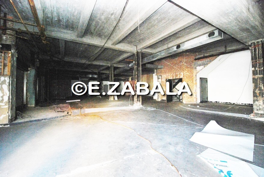 More Photos Of 166-36 Jamaica Ave, Jamaica General Retail For Lease