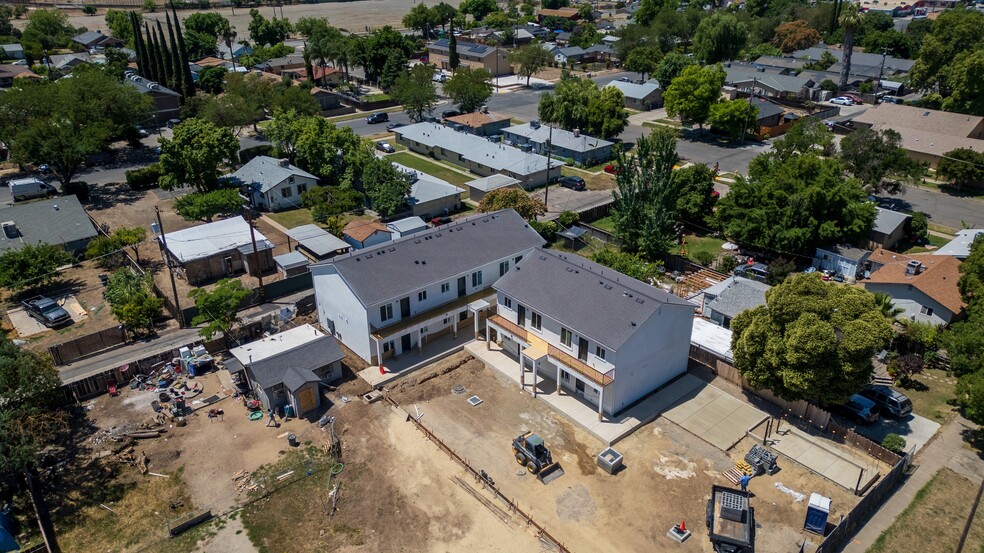 More Photos Of 40 W 13th St, Merced Apartments For Sale