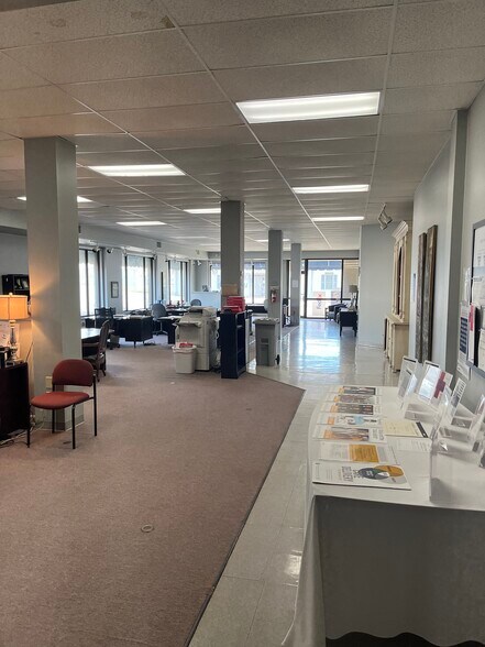 More Photos Of 100 S Trenton St, Ruston General Retail For Sale