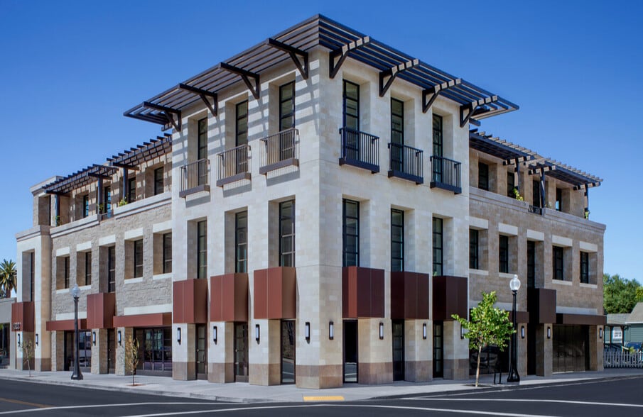 More Photos Of 1300 Main St, Napa Medical For Lease