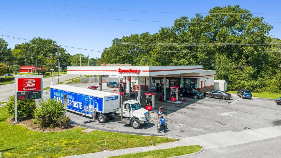 Primary Photo Of 1122 E Raleigh Blvd, Rocky Mount Convenience Store For Sale