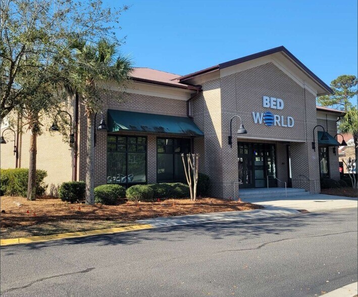 Primary Photo Of 1172 Fording Island Rd, Bluffton Freestanding For Sale