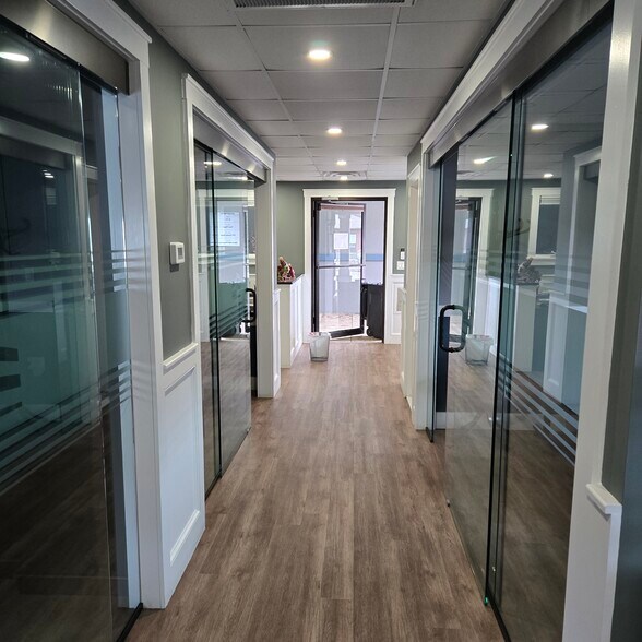 More Photos Of 2005 Deer Park Ave, Deer Park Medical For Lease