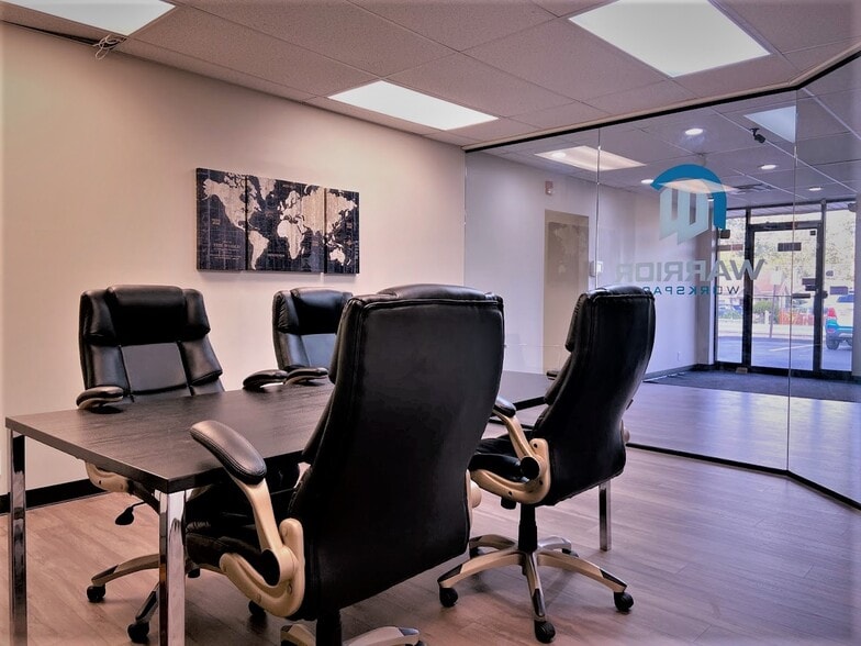 More Photos Of 2709-2715 Pontiac Lake Rd, Waterford Office For Sale