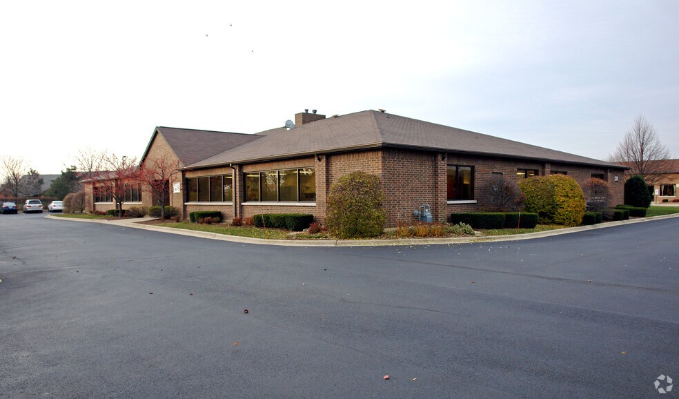 Primary Photo Of 230 W Lake St, Bloomingdale Office For Sale