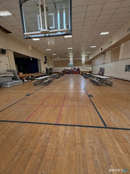 More Photos Of 51 Gabb Rd, Bloomfield Schools For Sale