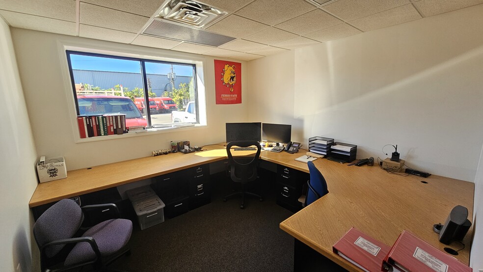 More Photos Of 11801 Grand River Ave, Brighton Manufacturing For Sale