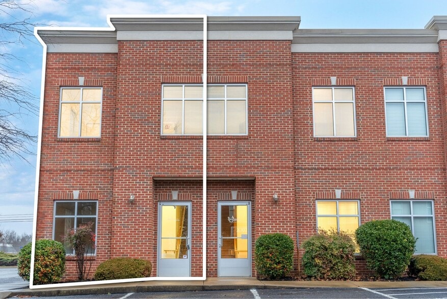 More Photos Of 180 N Belvedere Dr, Gallatin Office Residential For Lease