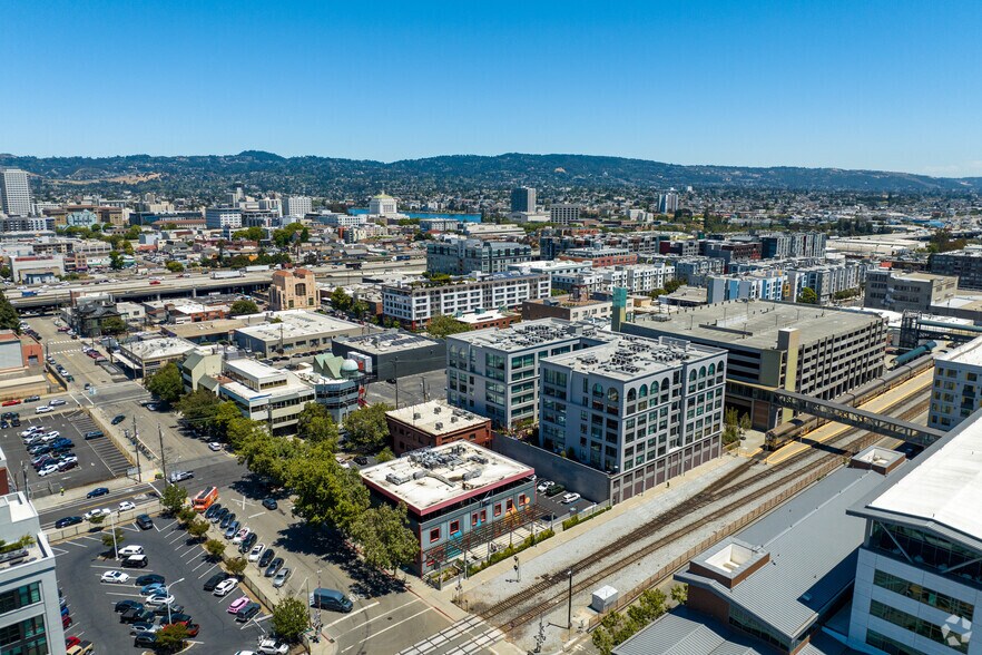 More Photos Of 100 Webster St, Oakland Office For Lease