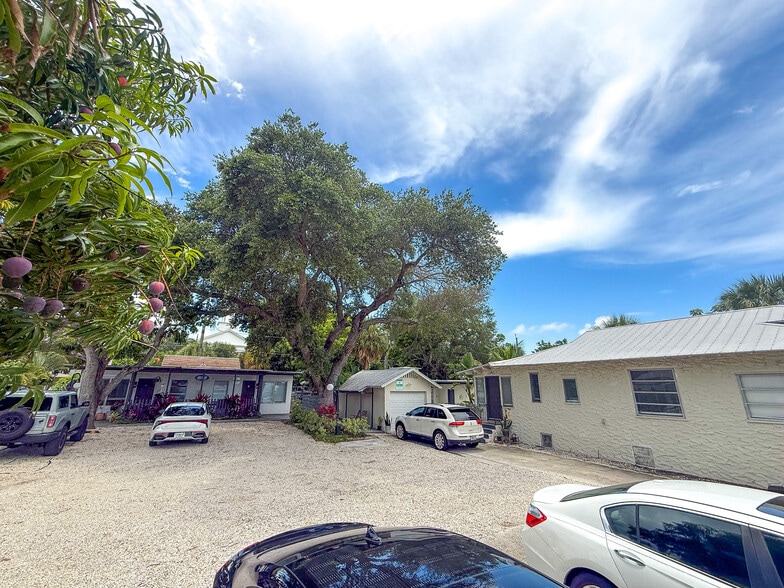 More Photos Of , Lake Worth Multifamily For Sale