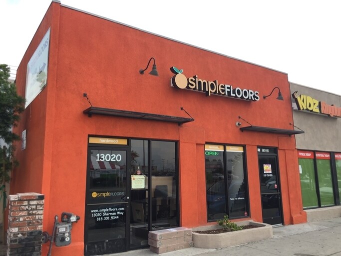 Primary Photo Of 13020-13026 Sherman Way, North Hollywood Freestanding For Sale
