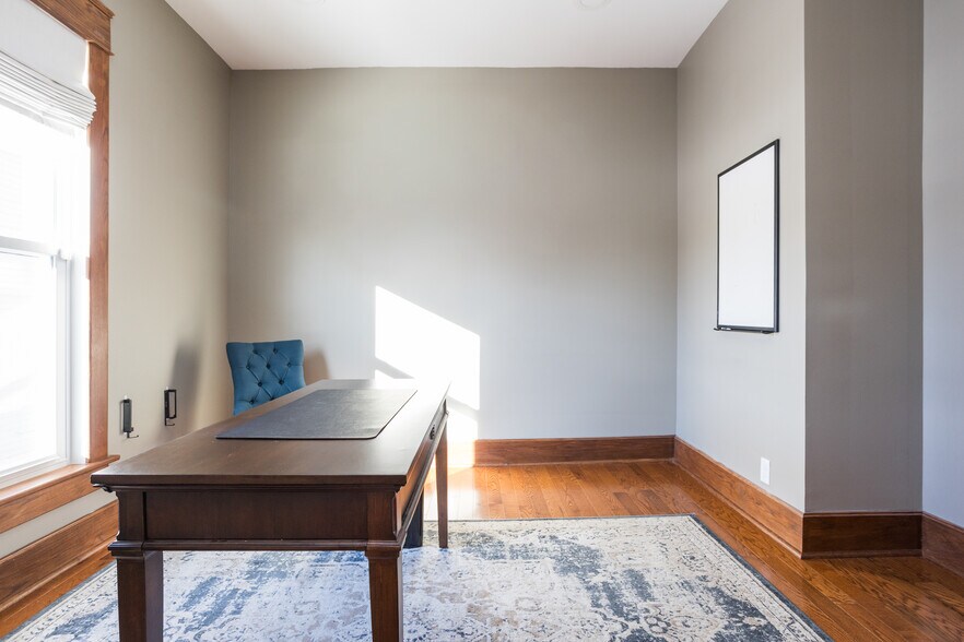 More Photos Of 502 W Main St, Danville Office For Sale