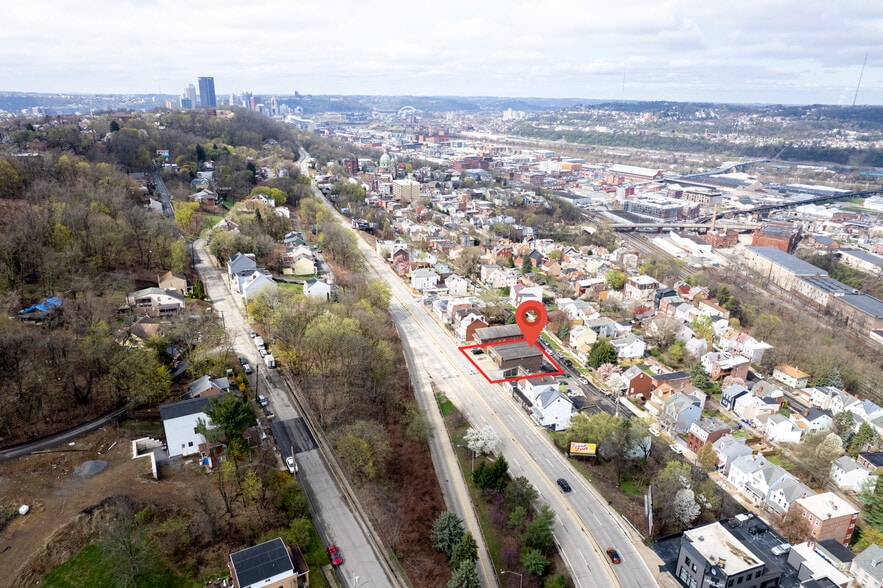 More Photos Of 3519 Bigelow Blvd, Pittsburgh Office For Sale