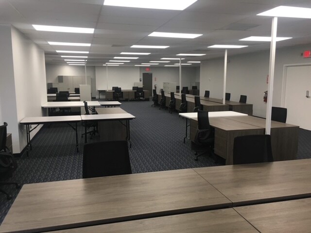 More Photos Of 8011 Philips Hwy, Jacksonville Unknown For Lease