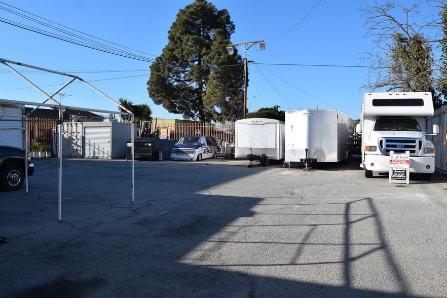 More Photos Of 1627 W Carson St, Torrance Storefront Retail Office For Sale