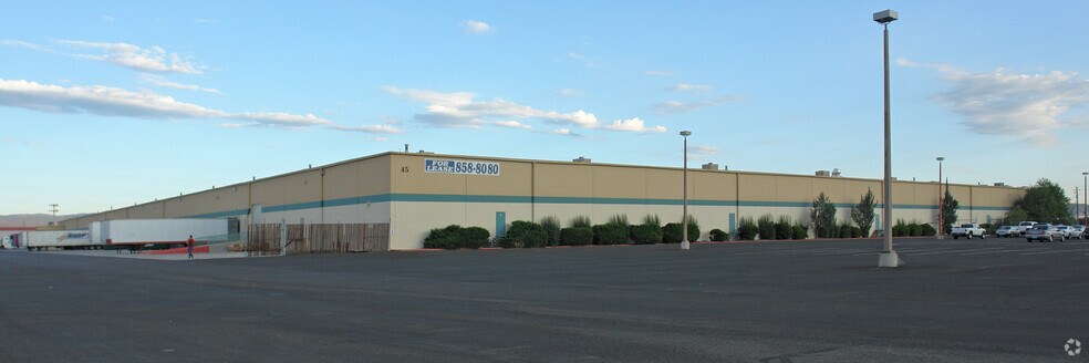 More Photos Of 45 Vista Blvd, Sparks Warehouse For Sale