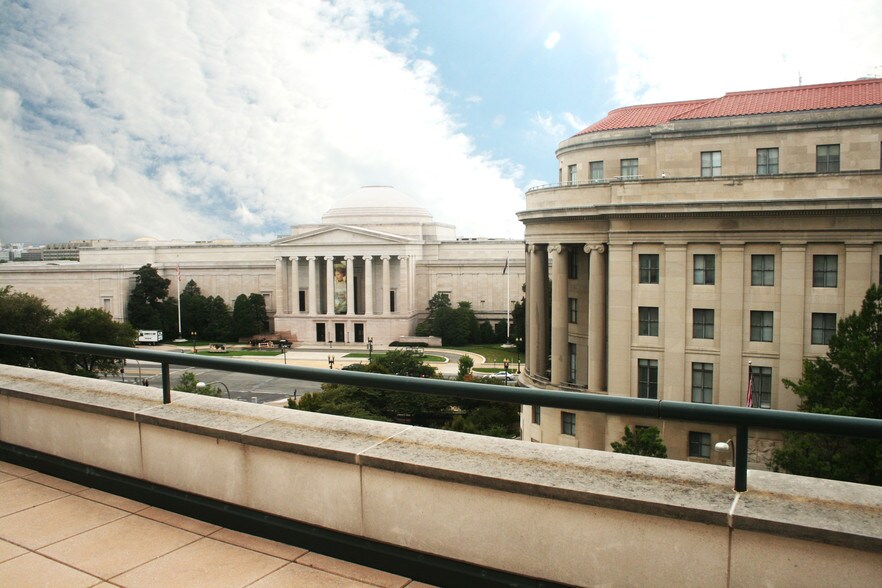 More Photos Of 601 Pennsylvania Ave NW, Washington Office For Lease