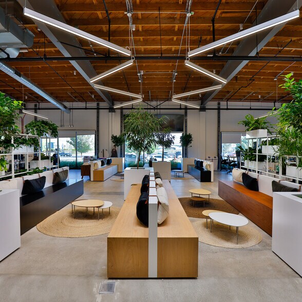 More Photos Of 2030 E Maple Ave, El Segundo Loft Creative Space For Lease