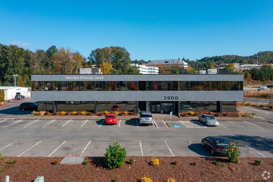 More Photos Of 3900 E Valley Rd, Renton Office For Lease