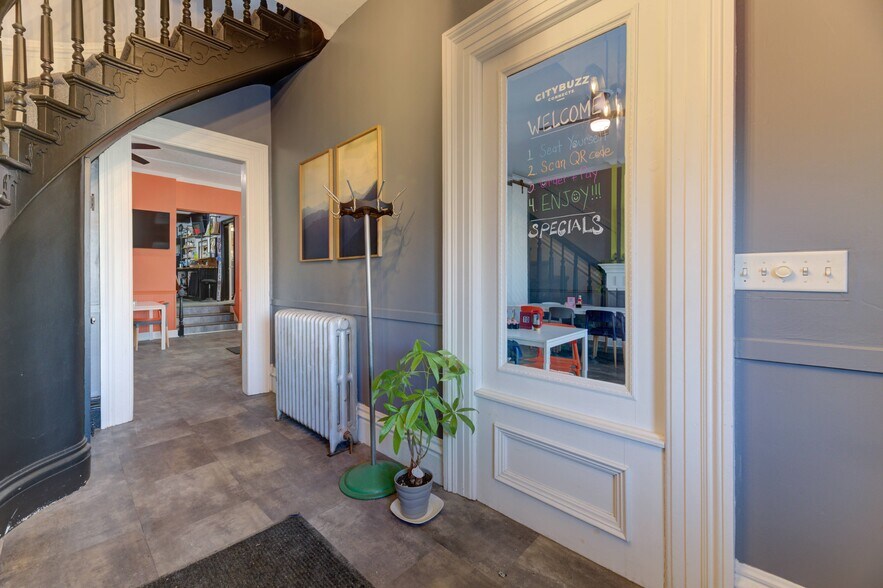 More Photos Of 28 E Main St, Johnstown General Retail For Sale