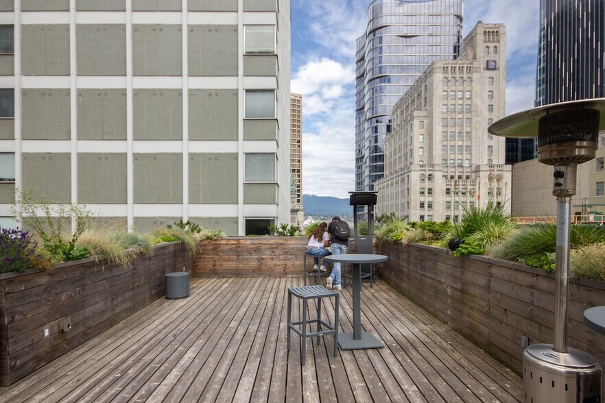 More Photos Of 455 Granville St, Vancouver Office For Lease