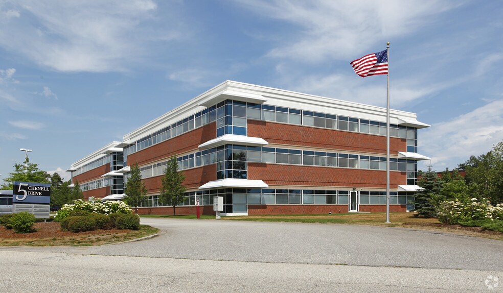 Primary Photo Of 5 Chenell Dr, Concord Medical For Lease