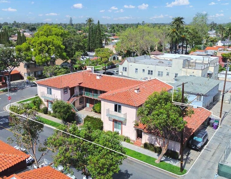 More Photos Of 321 W Hill St, Long Beach Multifamily For Sale