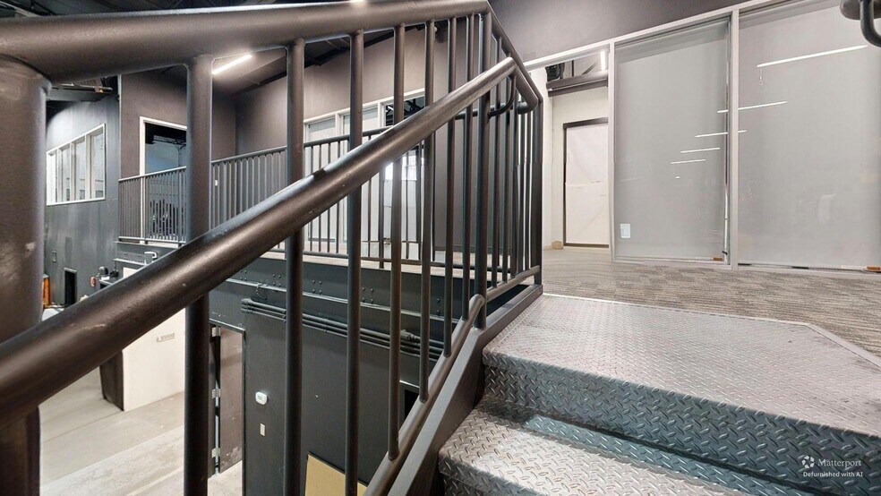 More Photos Of 550 Somerset Ter NE, Atlanta General Retail For Lease