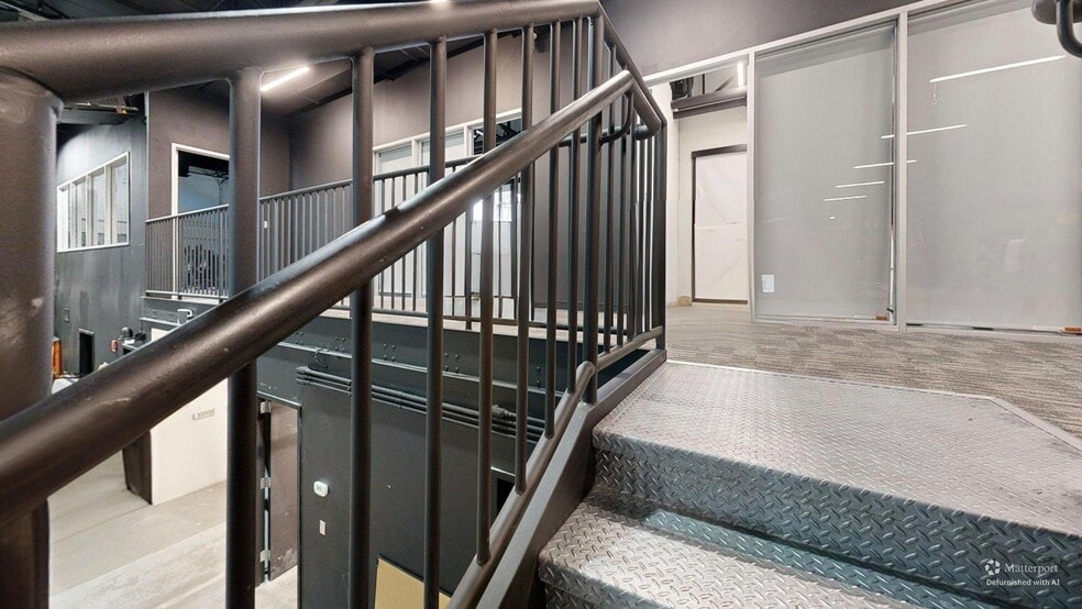 More Photos Of 550 Somerset Ter NE, Atlanta General Retail For Lease