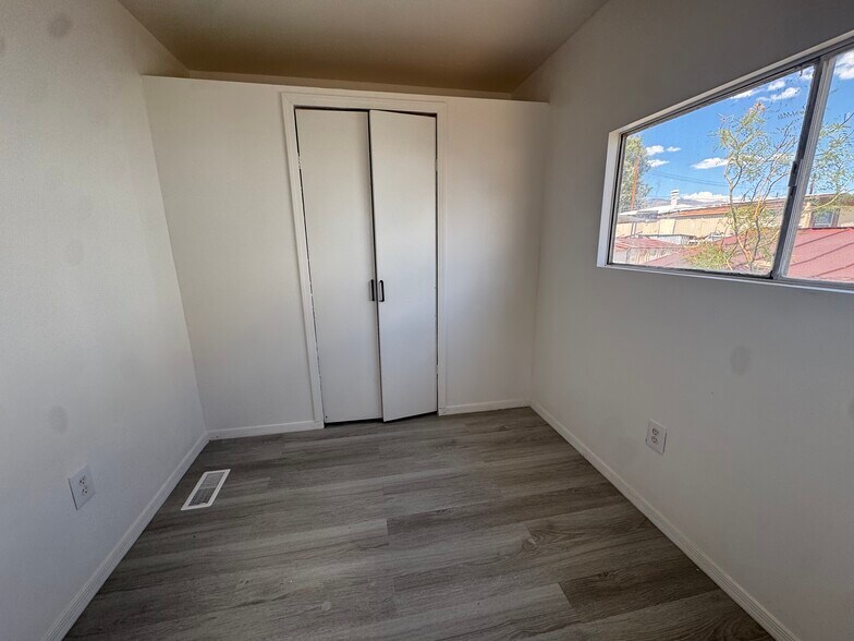 More Photos Of 1701 W Higgins Ln, Tucson Manufactured Housing Mobile Home Park For Sale