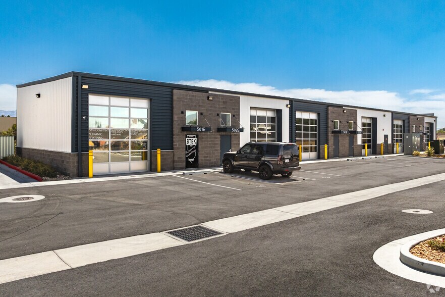 More Photos Of 3747 W Parkway Blvd, West Valley City Warehouse For Lease