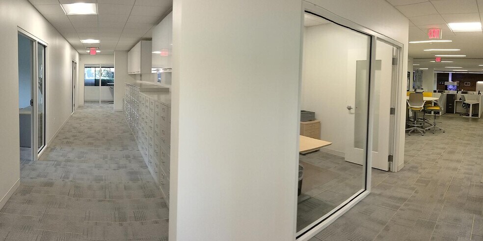 More Photos Of 421 Minuet Ln, Charlotte Office For Lease
