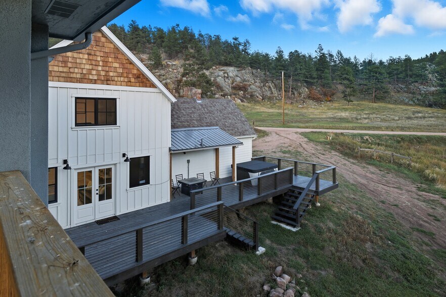 More Photos Of 1636 Lakemoor Dr, Florissant Specialty For Sale