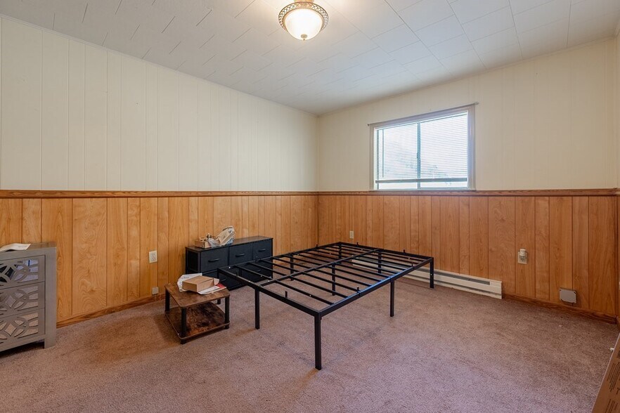 More Photos Of 171 Market St, Marion Multifamily For Sale