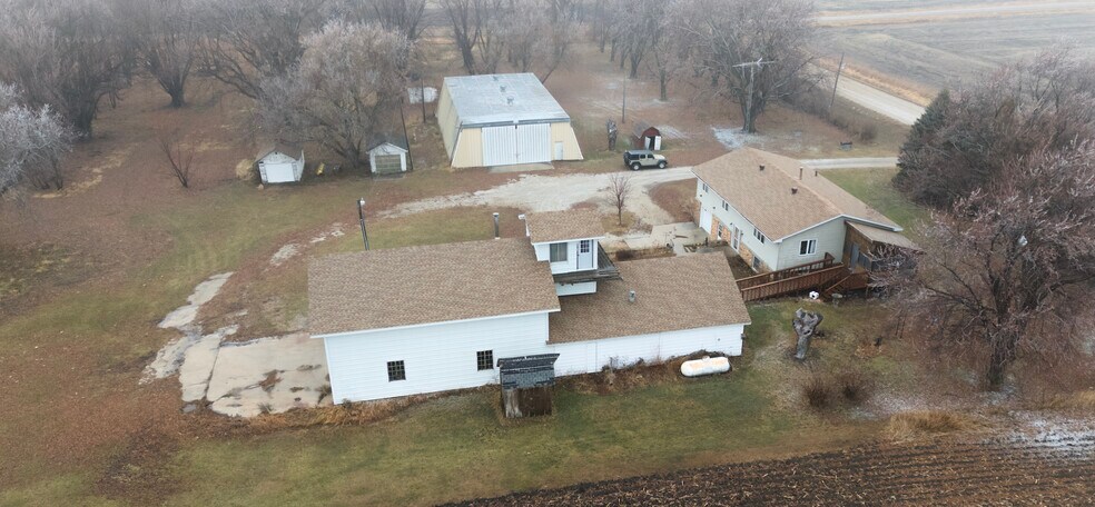 More Photos Of 17069 400th St, Leland Contractor Storage Yard For Sale