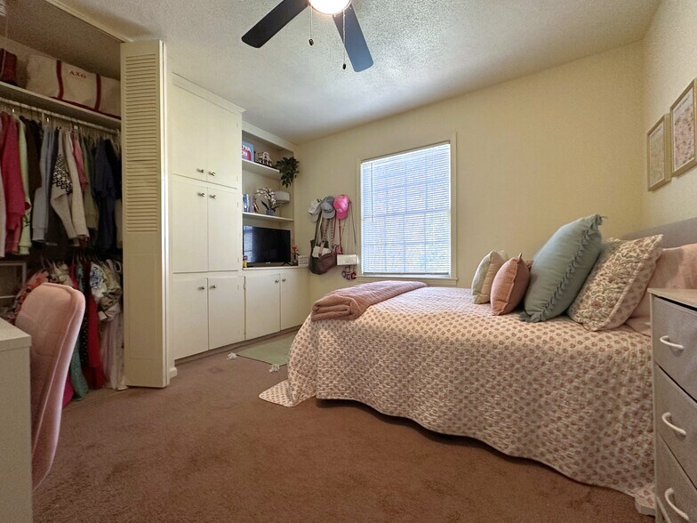 More Photos Of 350 S Pope St, Athens Multifamily For Sale