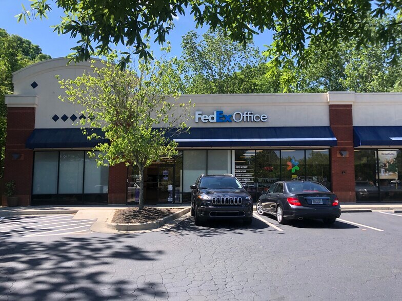 More Photos Of 5950-5970 State Bridge Rd, Duluth Storefront For Lease