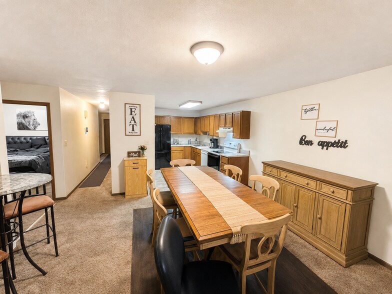 More Photos Of 48 Eastland Dr, Belleville Multifamily For Sale