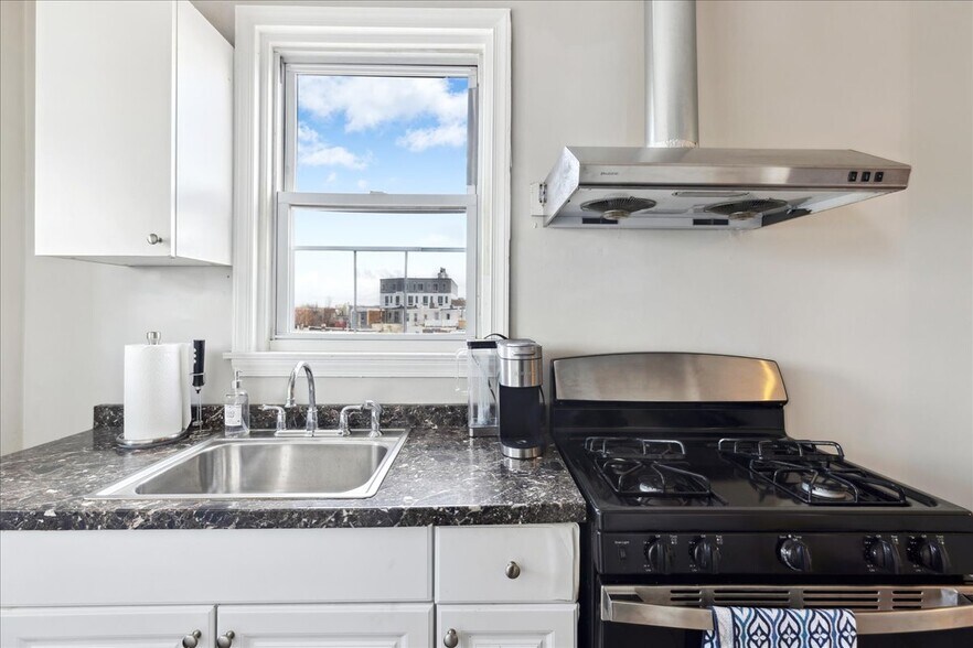 More Photos Of 1331 Mifflin St, Philadelphia Apartments For Sale