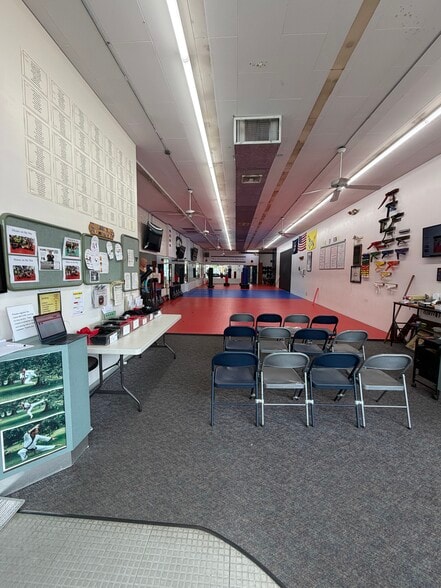 More Photos Of 118-122 Hillside Ave, Williston Park Storefront For Sale