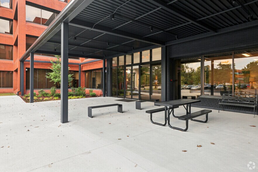 More Photos Of 111 Westwood Pl, Brentwood Office For Lease