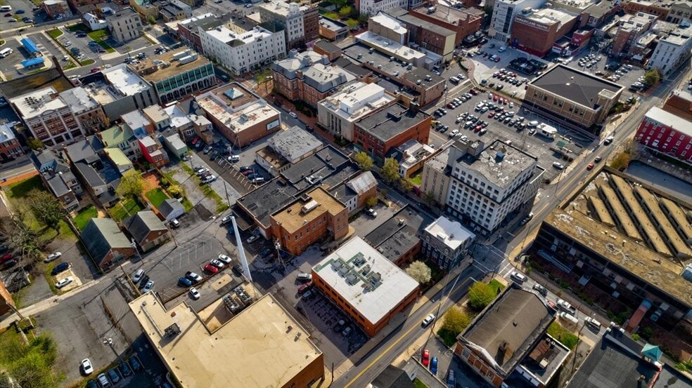 More Photos Of 100 W Antietam St, Hagerstown Office For Lease