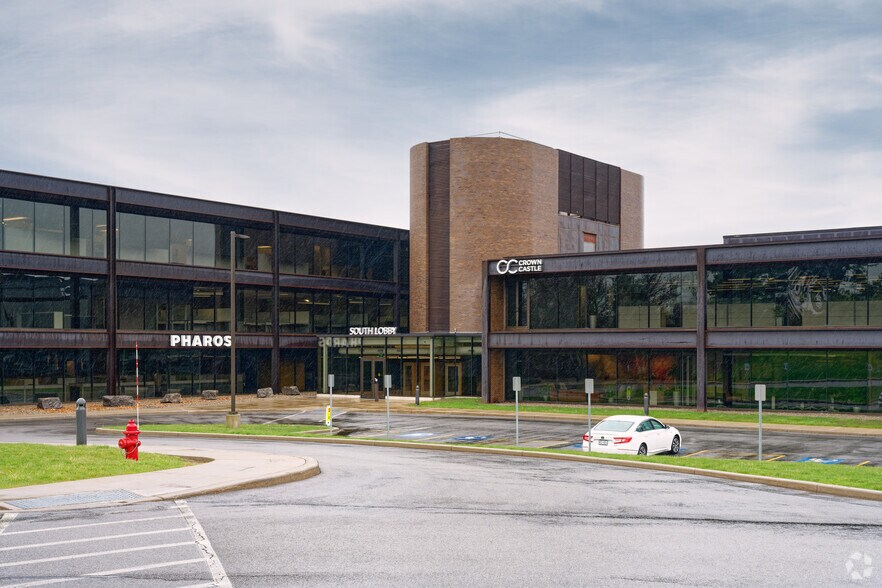 More Photos Of 4545 E River Rd, West Henrietta Office For Lease