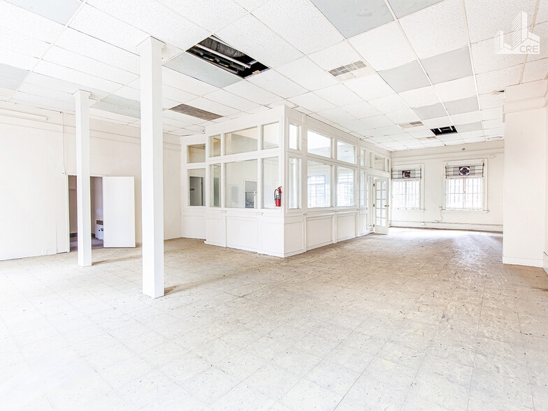 More Photos Of 522 Grant Ave, San Francisco Storefront Retail Residential For Sale