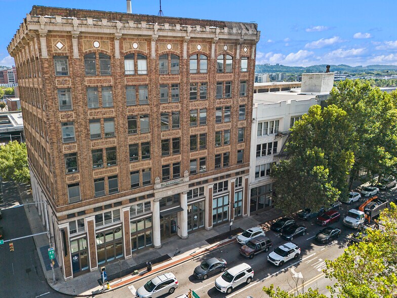 More Photos Of 1827 1st Ave N, Birmingham Apartments For Lease